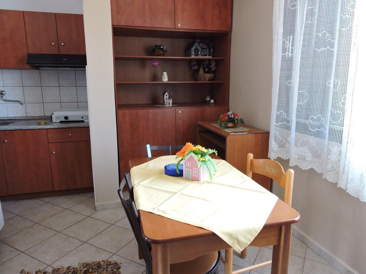 Astris Beach Apartment *